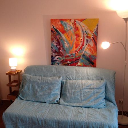 Au Calme Dans Hameau Fleuri Joli Studio 3 Pers Piscine Parking Wi-Fi Vence Exterior foto